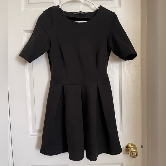 Zara black dress - Picture 9 of 9